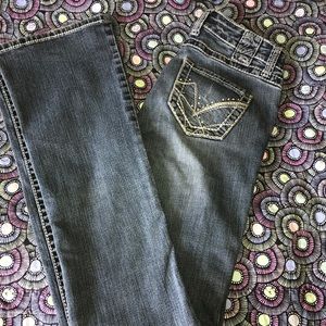 Vanity jeans size 26W/35L